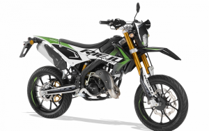 Rieju MRT 50 LC Pro SM 50 Black / White / Green